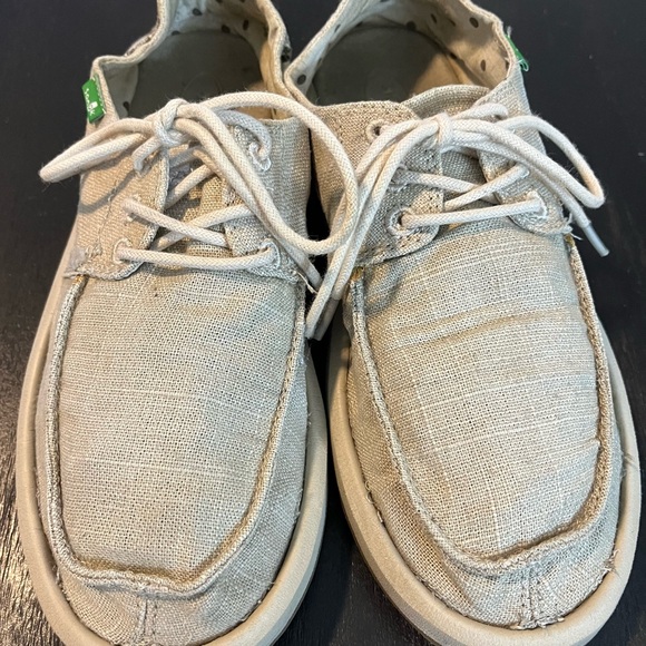 Sank Shoe - Picture 2 of 2